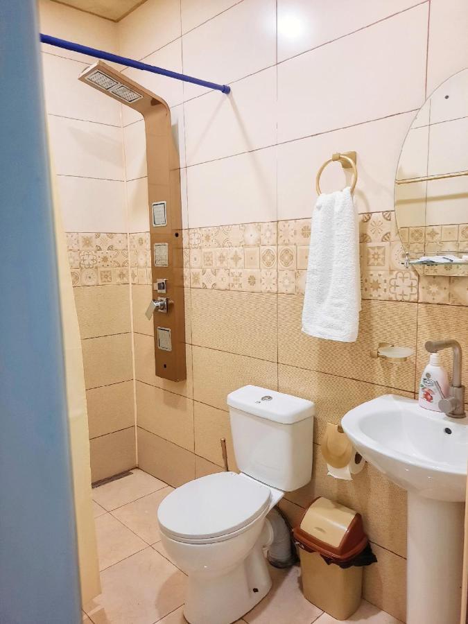 Inaisi Hotel Kutaisi Habitación foto